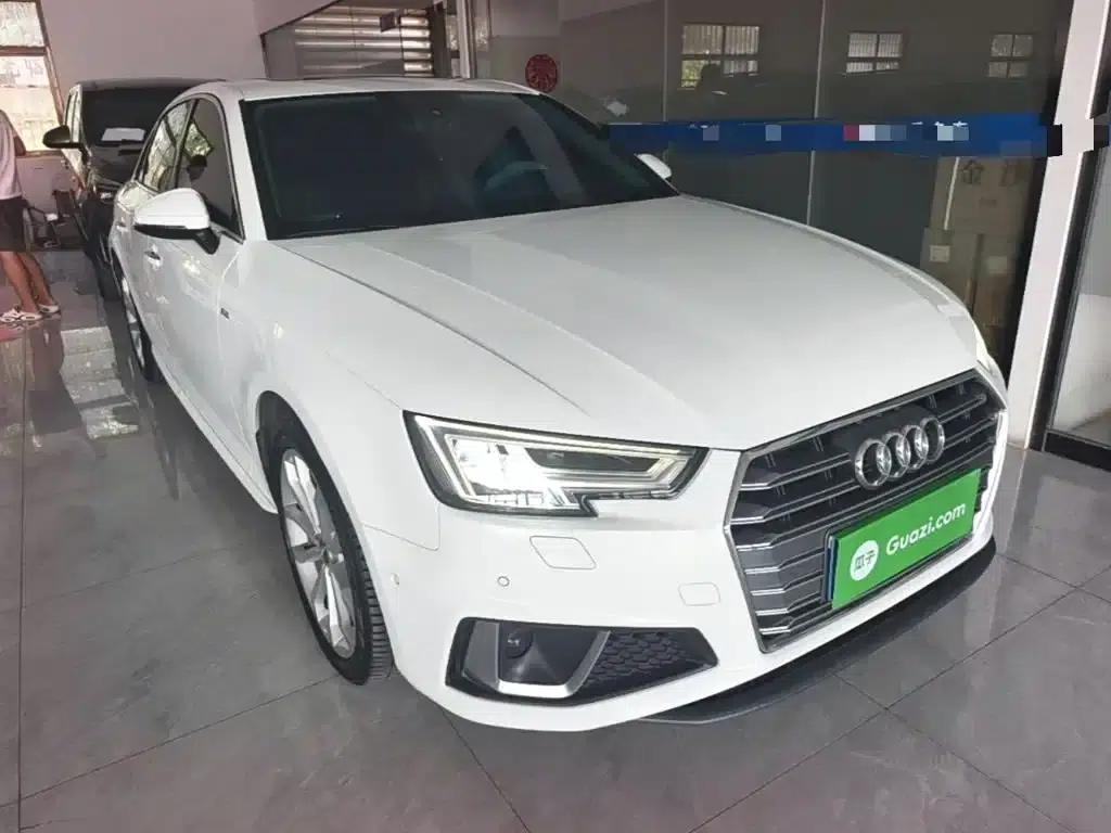 Audi A4L 2019 40 TFSI Fashion Edition (China VI Emission Standard) — миниатюра 4