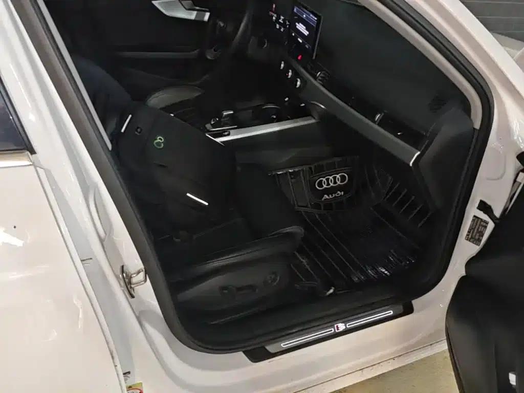 Audi A4L 2022 40 TFSI Fashion Dynamic Edition — миниатюра 11
