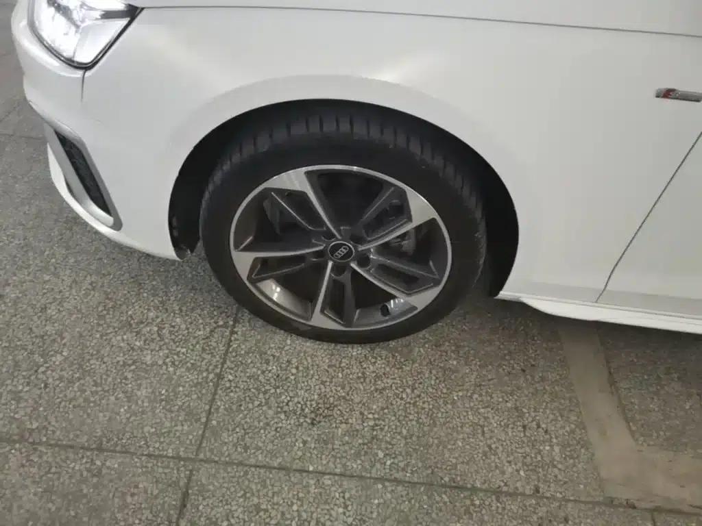 Audi A4L 2024 40 TFSI Fashion Dynamic Edition — миниатюра 23