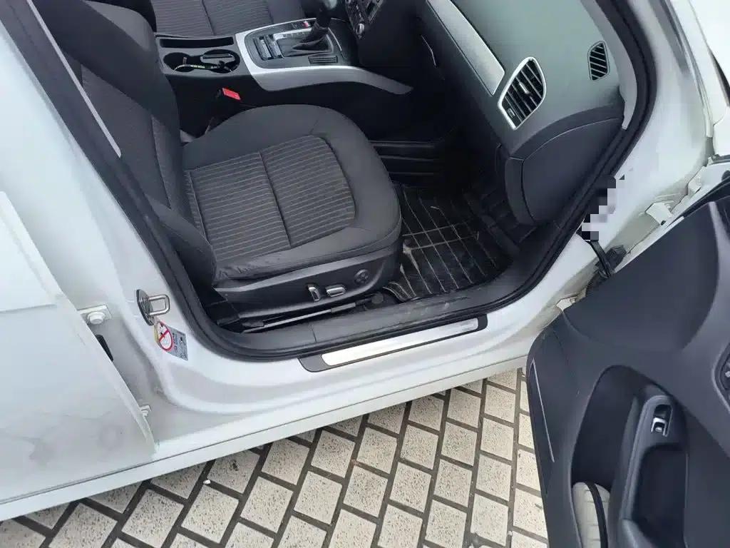 Audi A4L 2015 35 TFSI Automatic Standard Edition — миниатюра 20