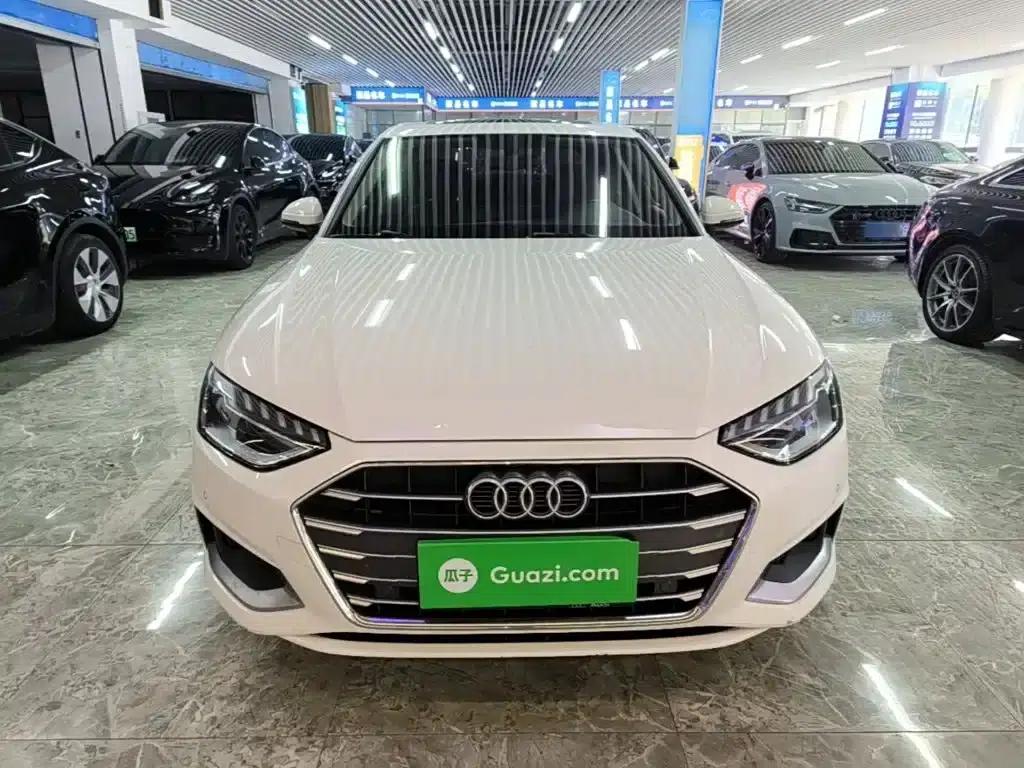 Audi A4L 2020 40 TFSI Fashion Elegance — миниатюра 3