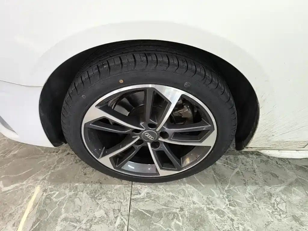 Audi A4L 2020 40 TFSI Fashion Elegance — миниатюра 23