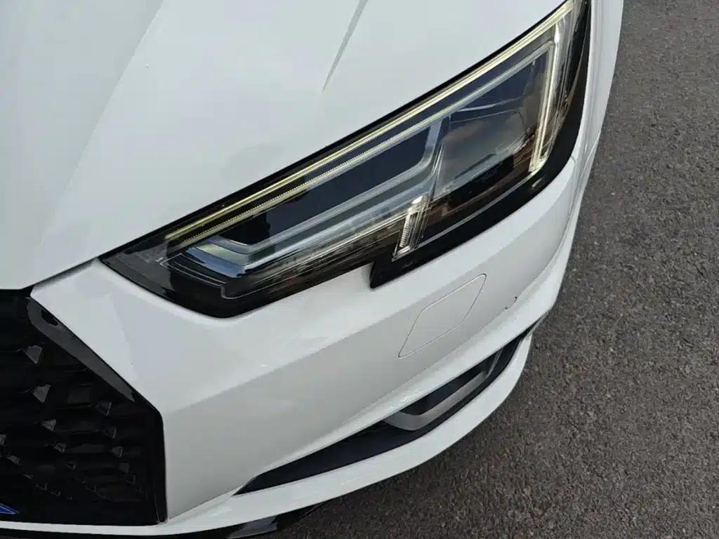 Audi A4L 2018 30th Anniversary Edition 40 TFSI Fashion Model — миниатюра 24