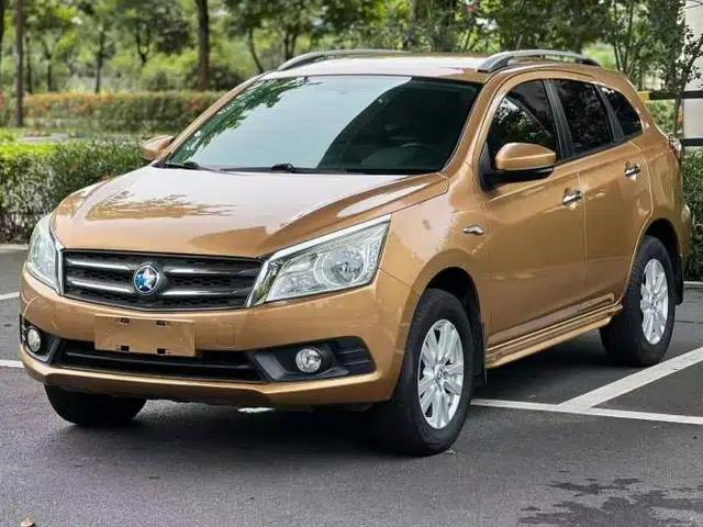 Venucia T70 2015 2.0L CVT Smart Choice Edition