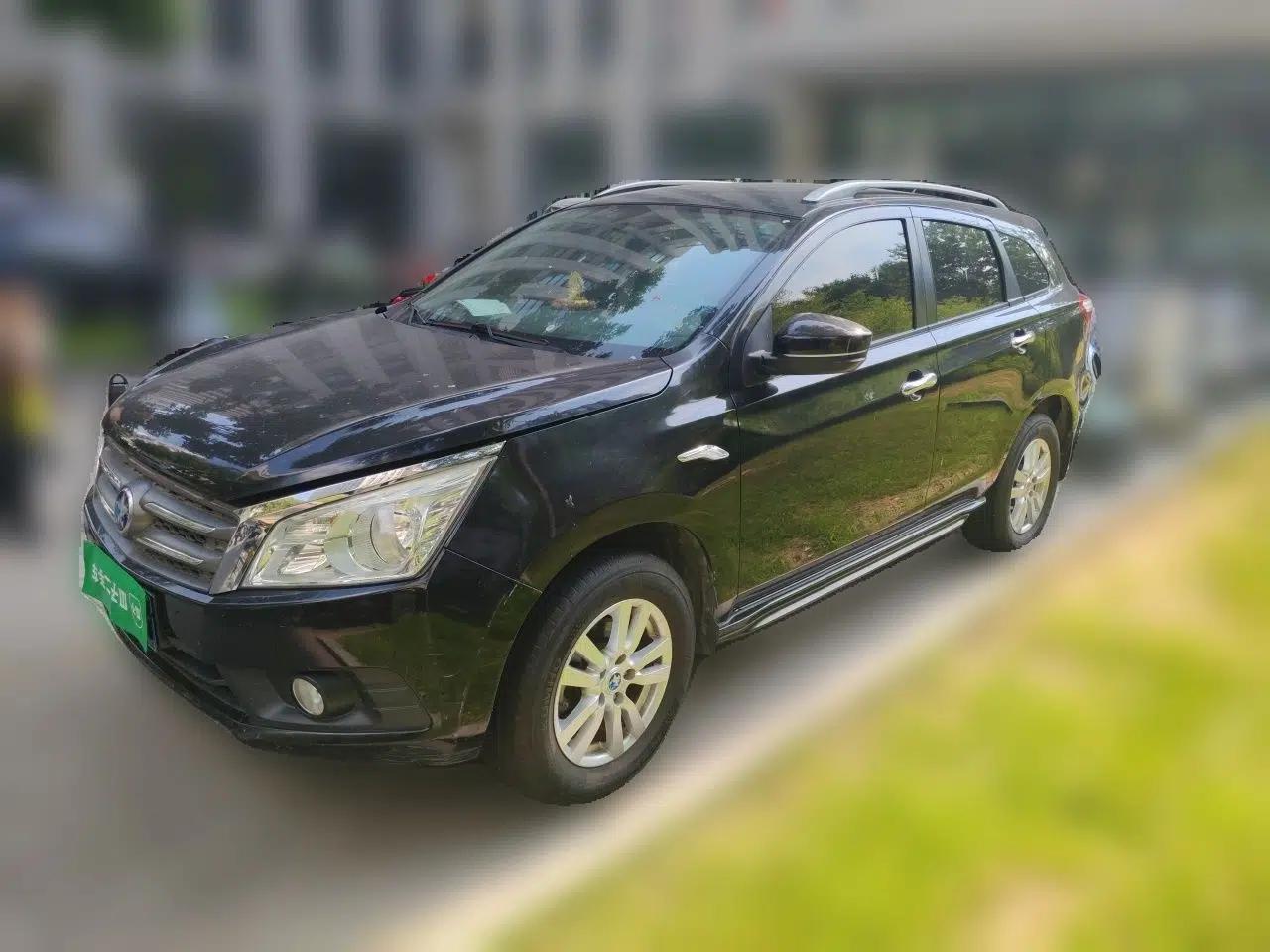 Venucia T70 2015 2.0L Manual RuiQu Version — миниатюра 1