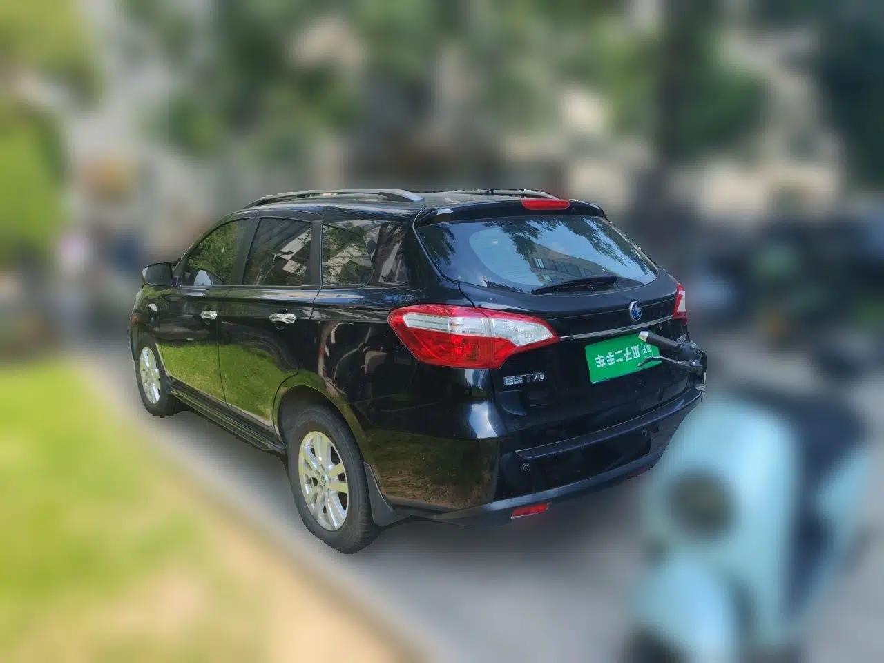 Venucia T70 2015 2.0L Manual RuiQu Version — миниатюра 4