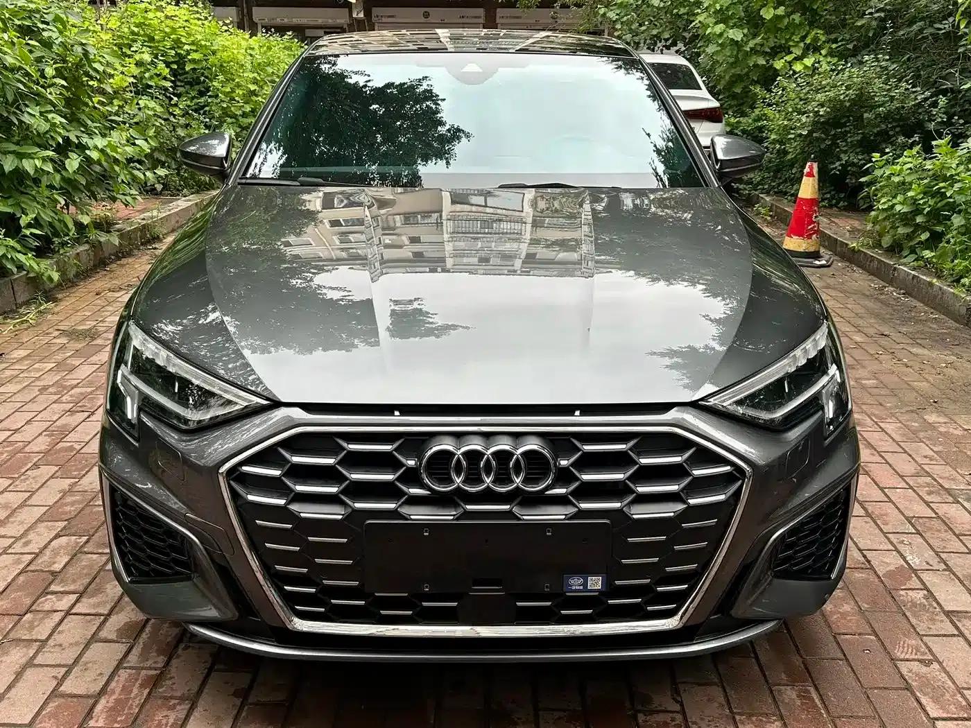 Audi A3 2023 Sportback 35 TFSI Fashion Sport — миниатюра 2