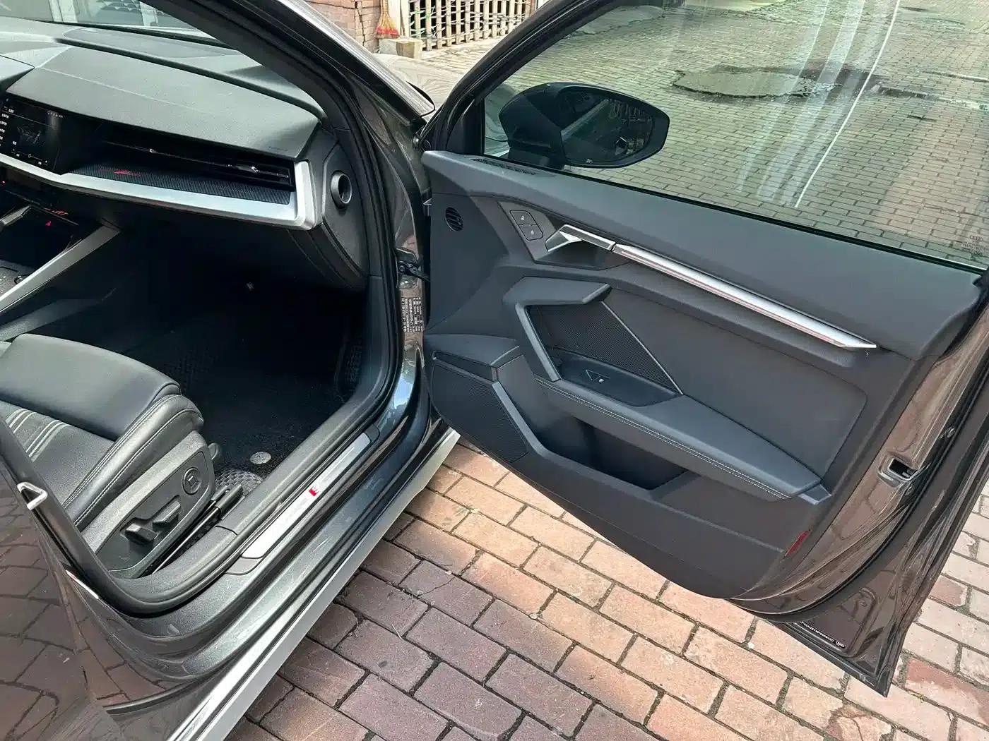 Audi A3 2023 Sportback 35 TFSI Fashion Sport — миниатюра 14