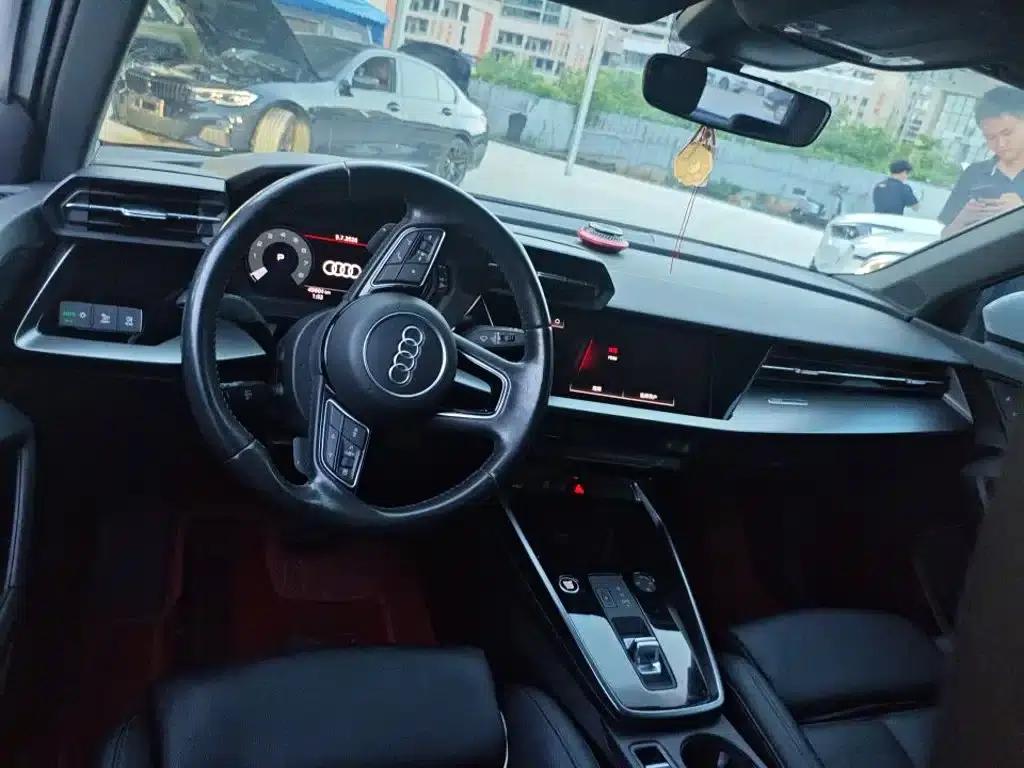 Audi A3 2021 Sportback 35 TFSI Progressive Sport — миниатюра 5