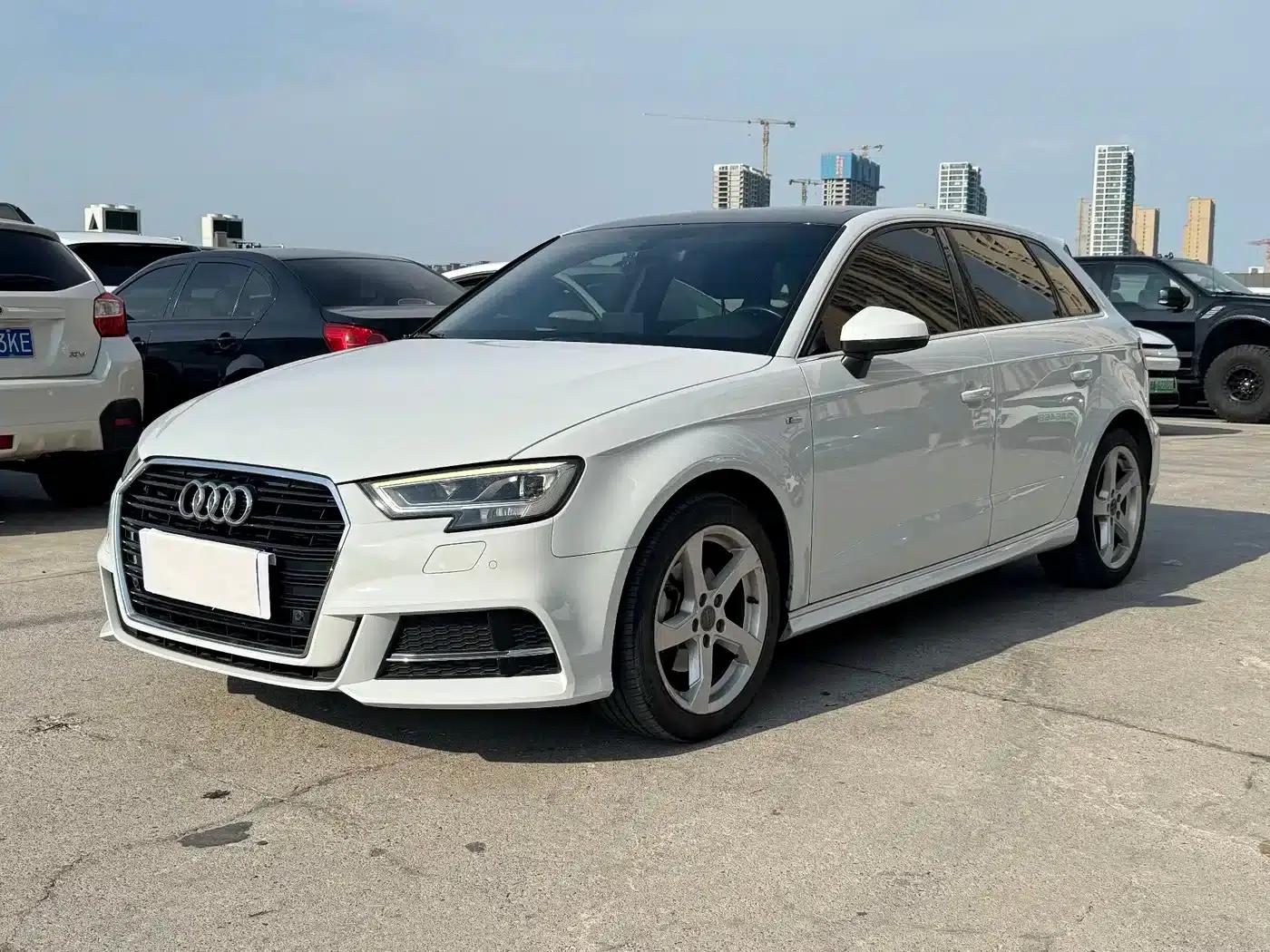 Audi A3 2019 Sportback 35 TFSI Fashion Edition (National V Emission Standard) — миниатюра 1