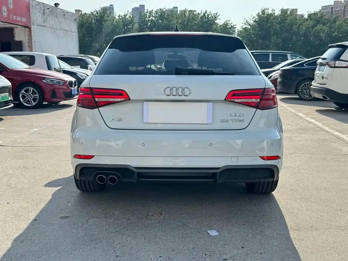 Audi A3 2019 Sportback 35 TFSI Fashion Edition (National V Emission Standard) — миниатюра 3