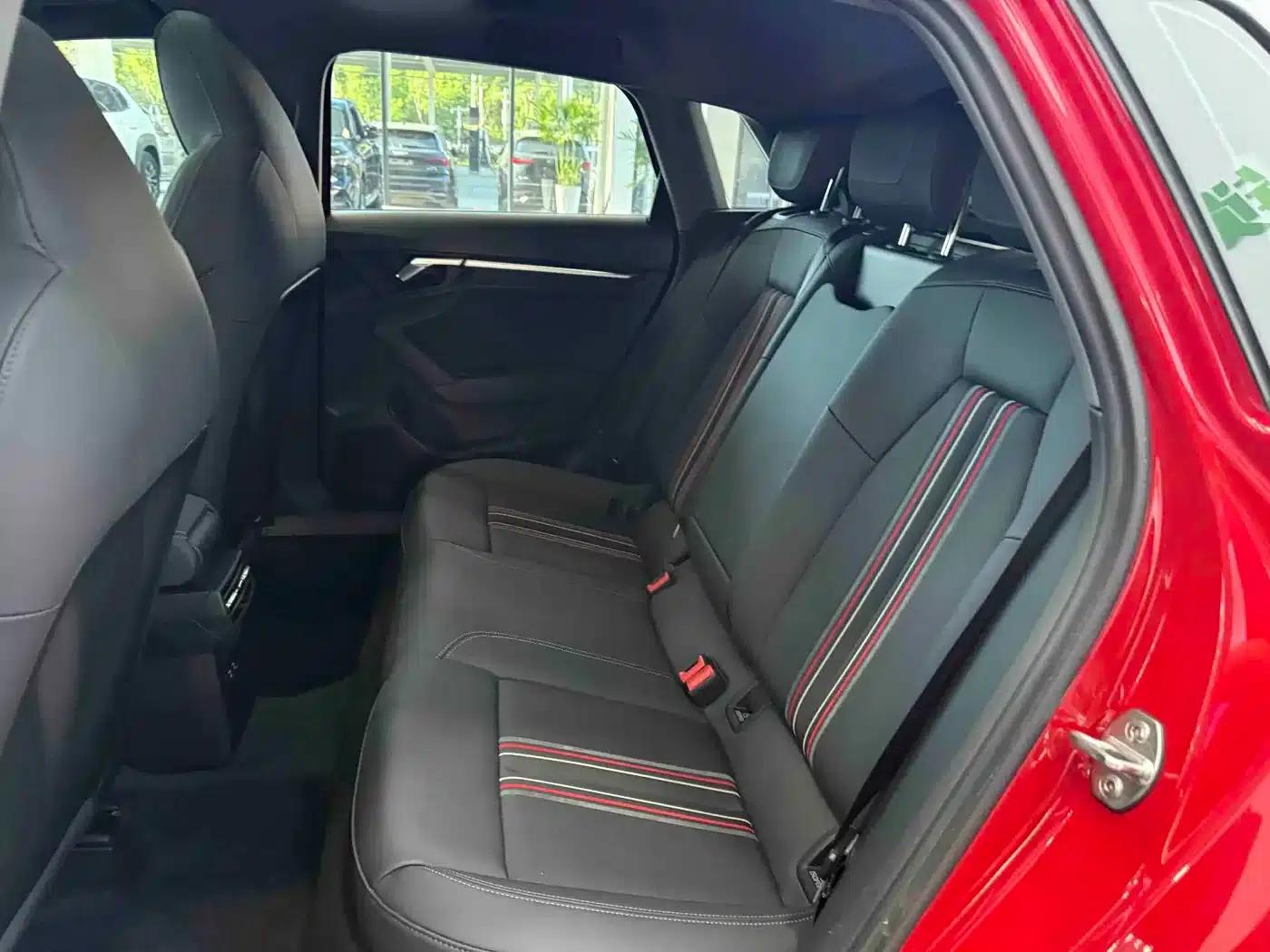 Audi A3 2022 Sportback 35 TFSI Fashion Sport — миниатюра 10