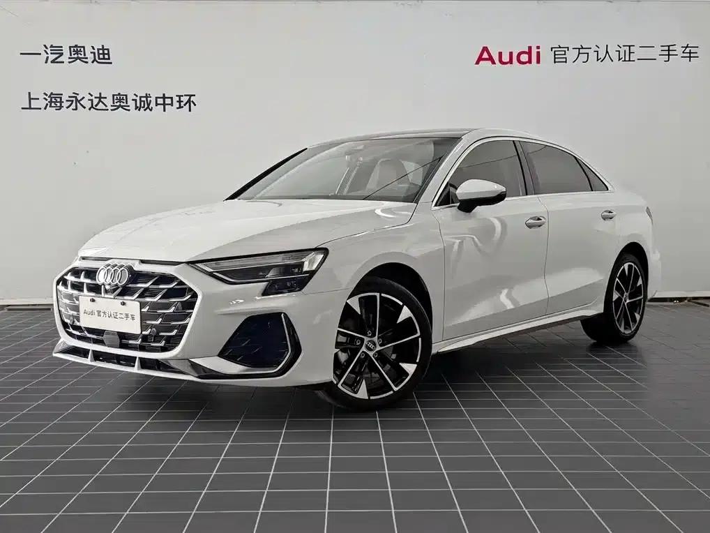 Audi A3 2025 A3L Limousine 35TFSI Flying Spur Premium Edition — миниатюра 1