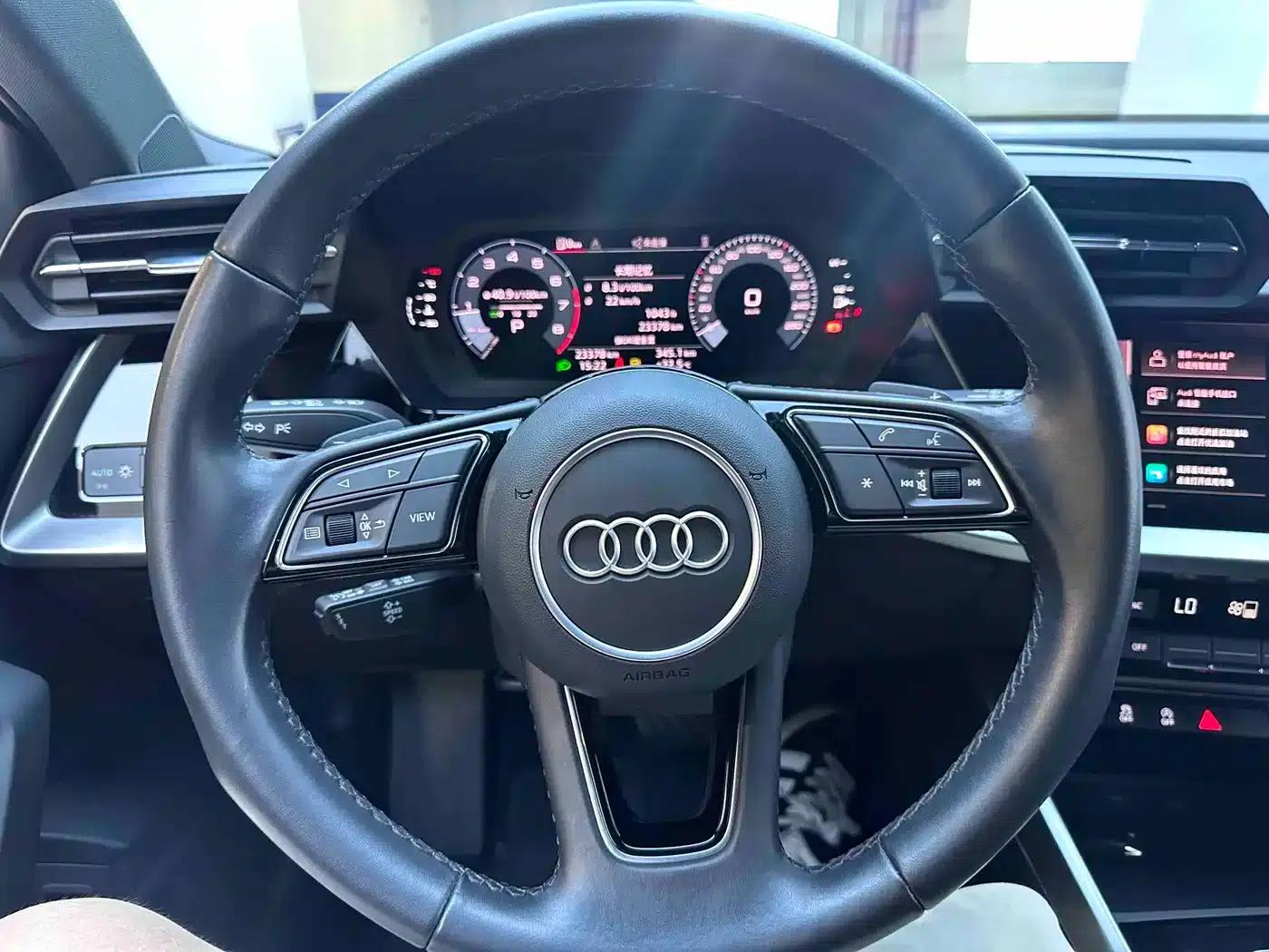 Audi A3 2023 Facelift Sportback 35 TFSI Progressive Sport — миниатюра 11