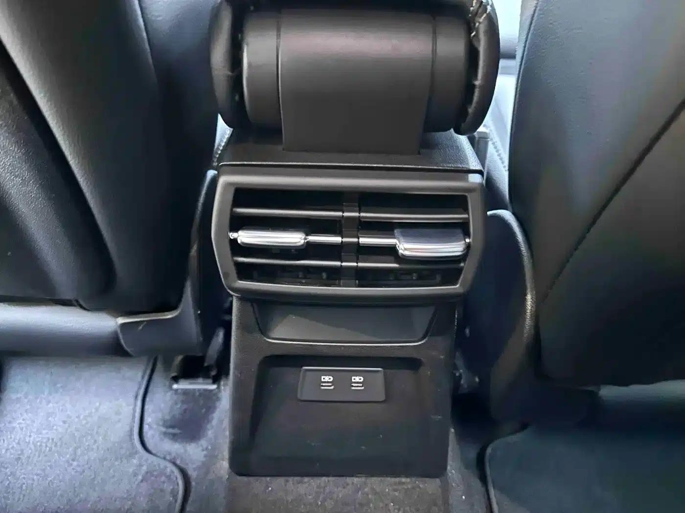 Audi A3 2023 Facelift Sportback 35 TFSI Progressive Sport — миниатюра 16