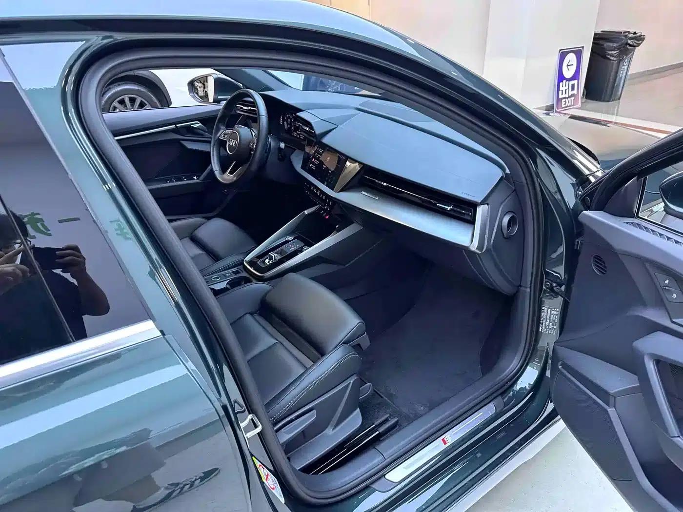 Audi A3 2023 Facelift Sportback 35 TFSI Progressive Sport — миниатюра 10