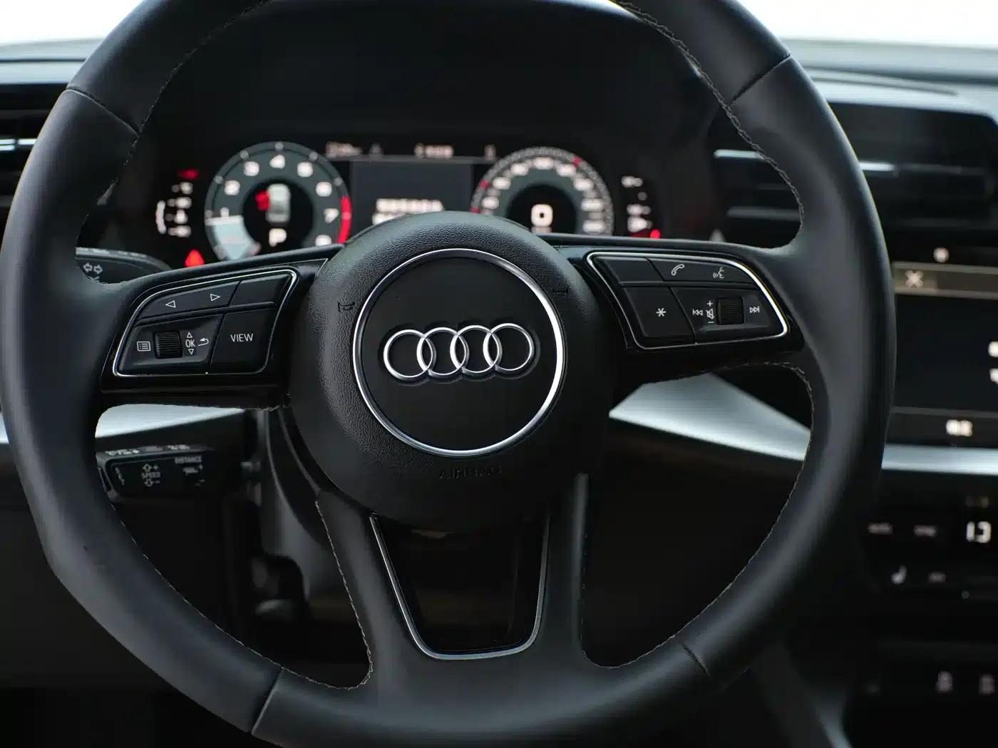 Audi A3 2023 Facelift A3L Limousine 35 TFSI Sporty Edition — миниатюра 30