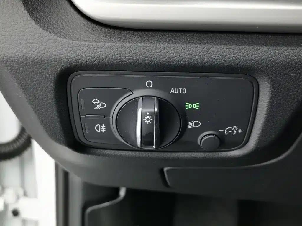 Audi A3 2020 Sportback 35 TFSI Progressive (China VI Emission Standard) — миниатюра 21