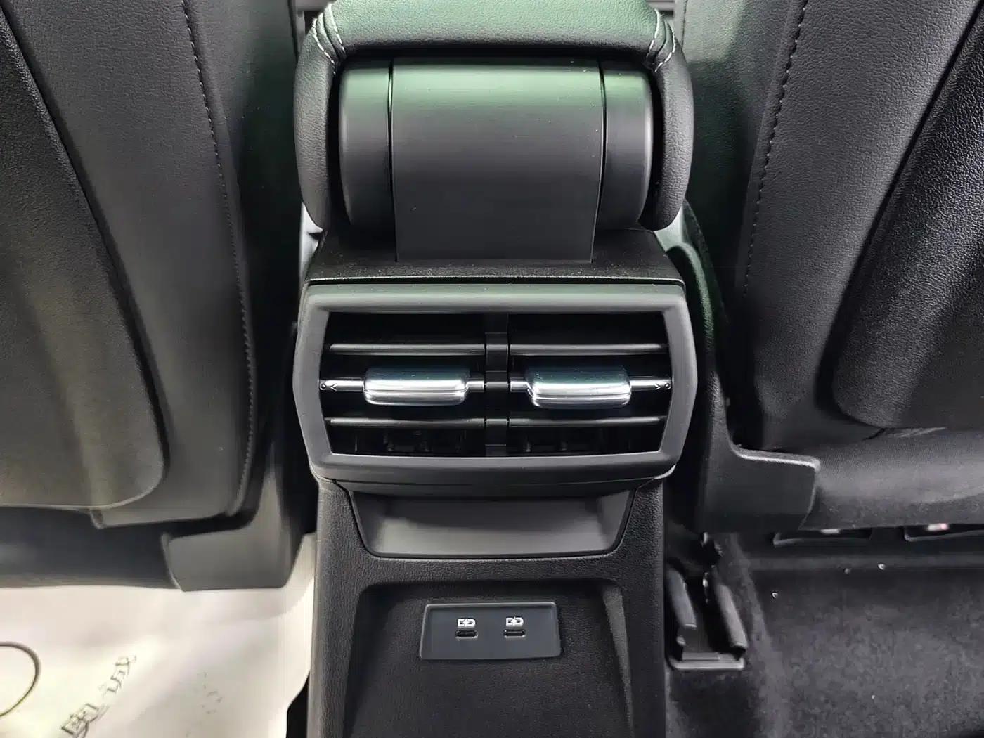 Audi A3 2024 Sportback 35 TFSI Fashion Sport — миниатюра 21