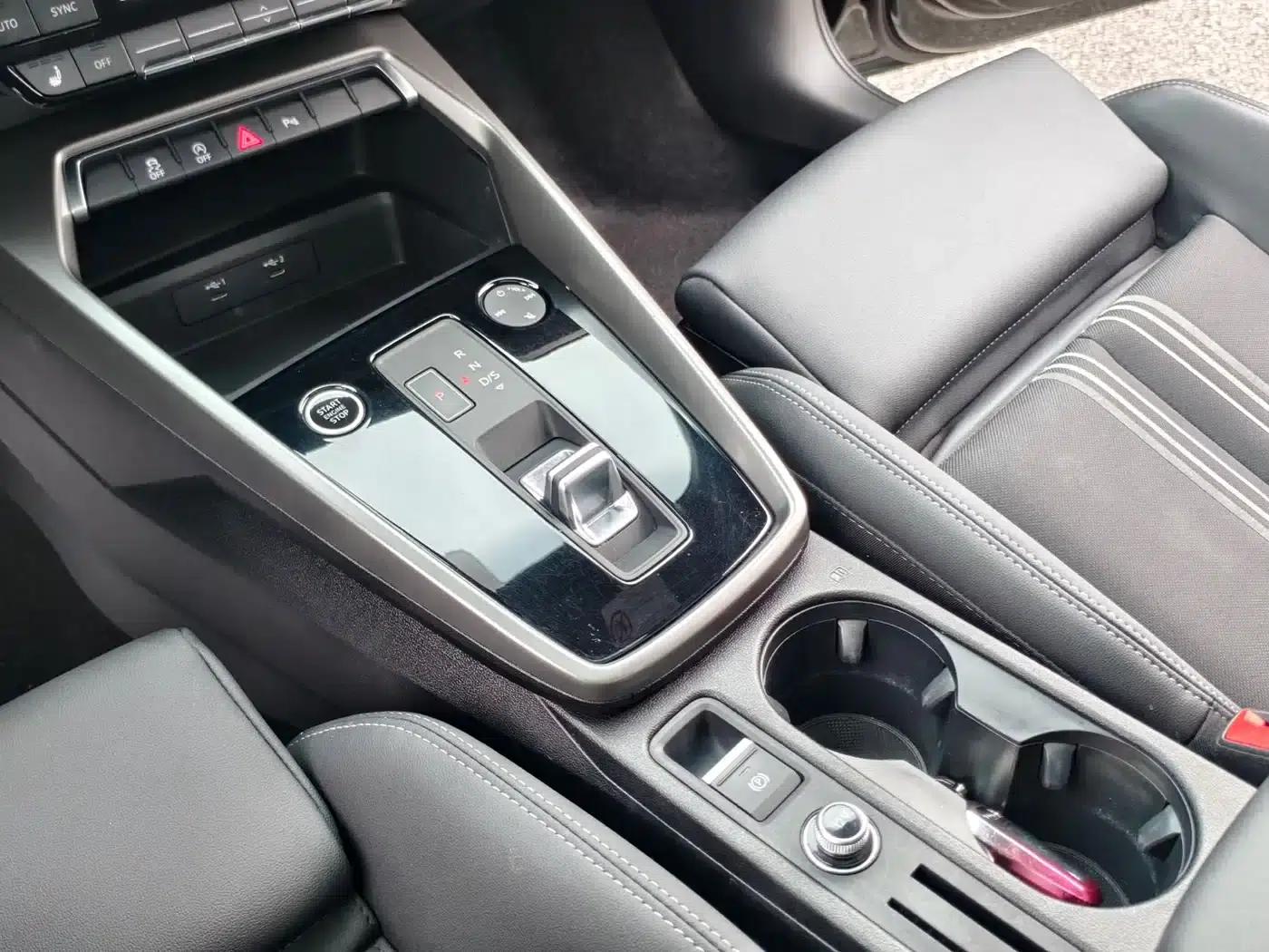 Audi A3 2023 Facelift A3L Limousine 35 TFSI Sporty Edition — миниатюра 19