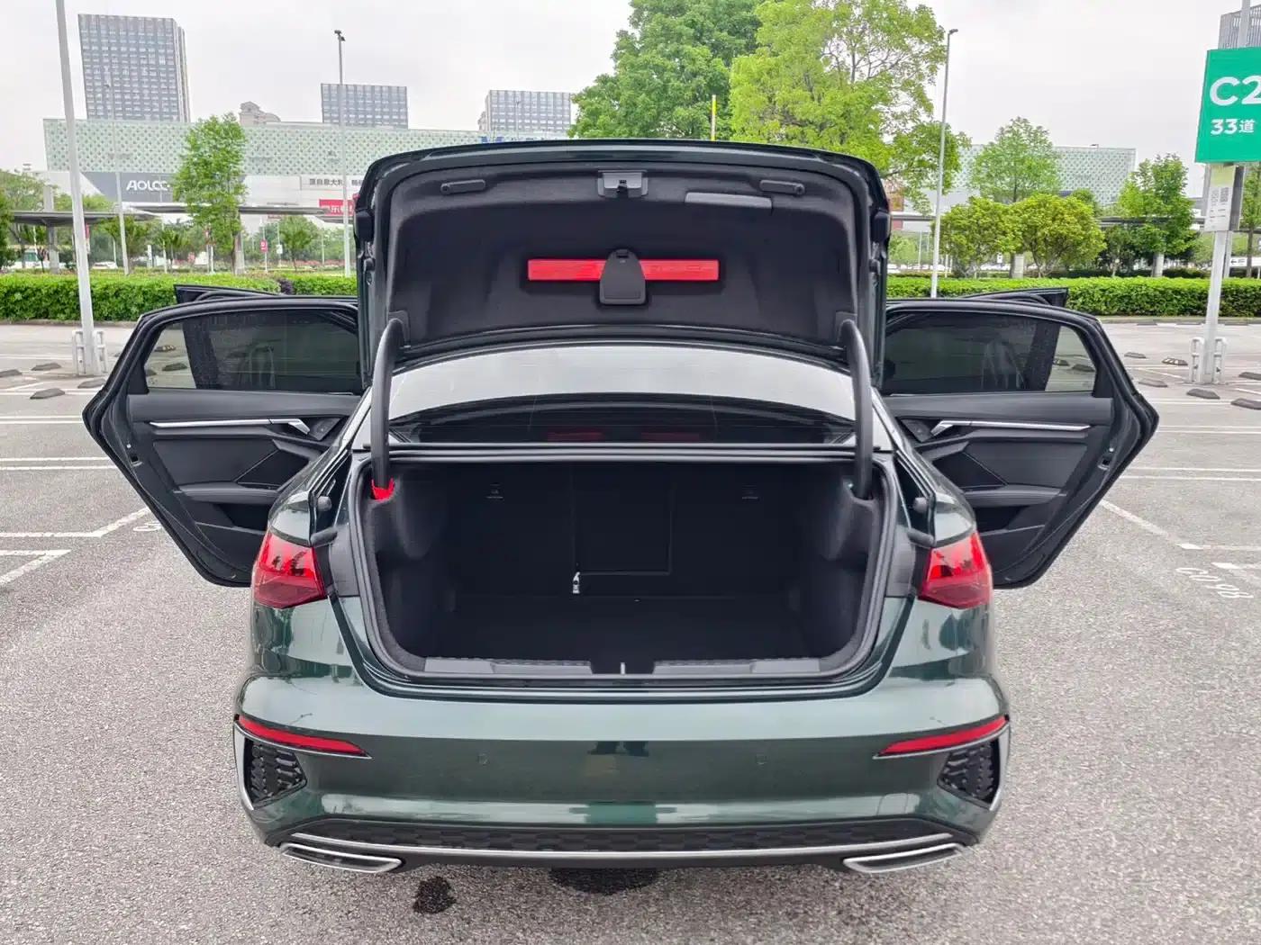 Audi A3 2023 Facelift A3L Limousine 35 TFSI Sporty Edition — миниатюра 8