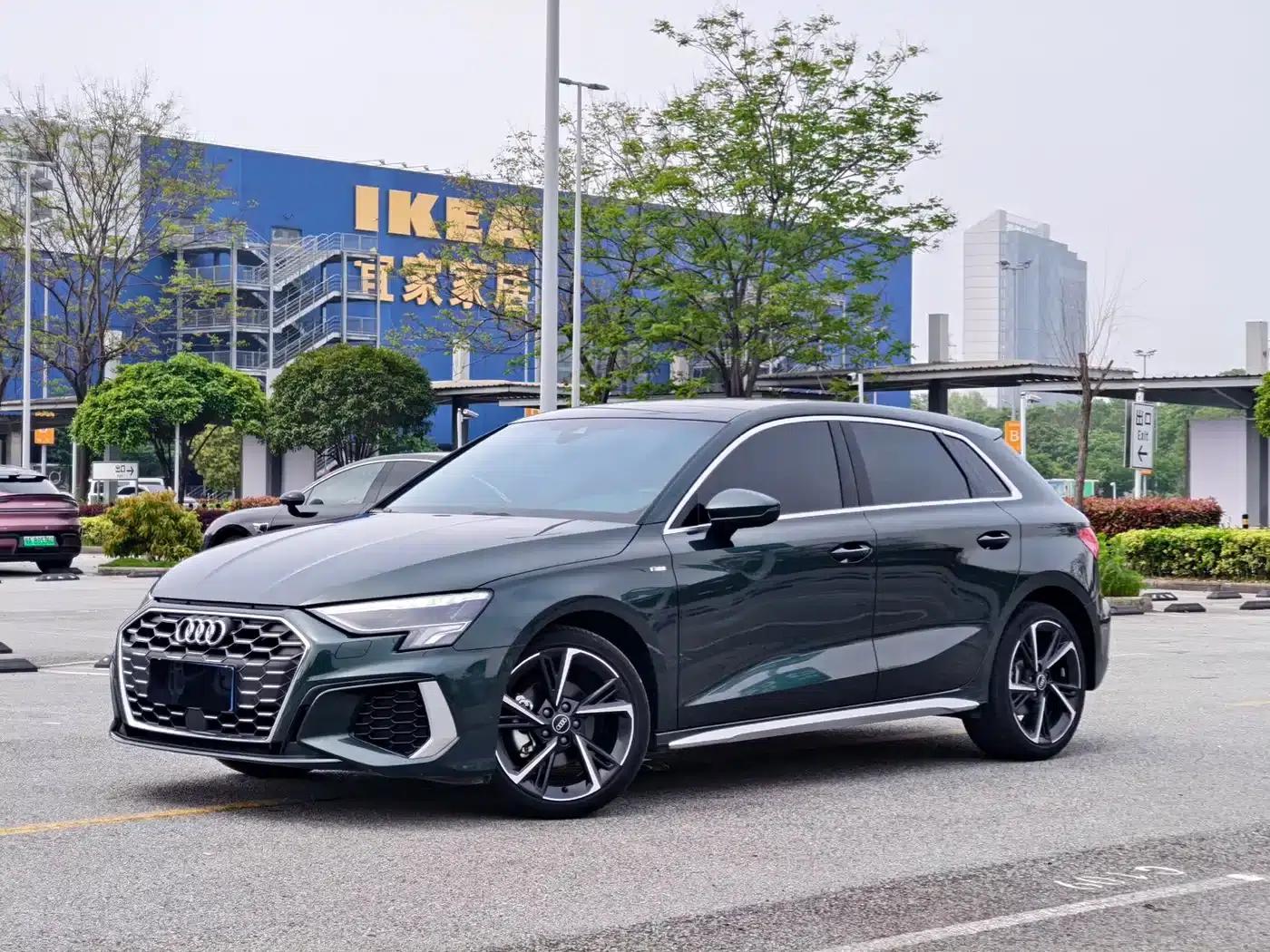 Audi A3 2023 Facelift Sportback 35 TFSI Progressive Sport — миниатюра 1