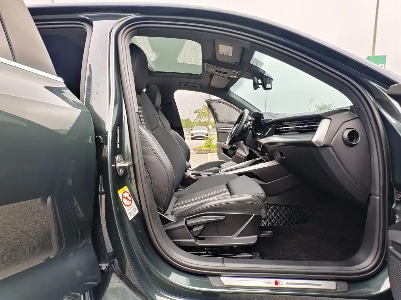 Audi A3 2023 Facelift Sportback 35 TFSI Progressive Sport — миниатюра 12