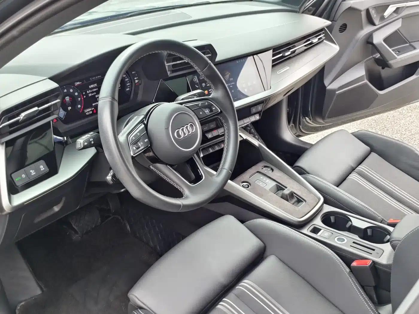 Audi A3 2023 Facelift Sportback 35 TFSI Progressive Sport — миниатюра 16
