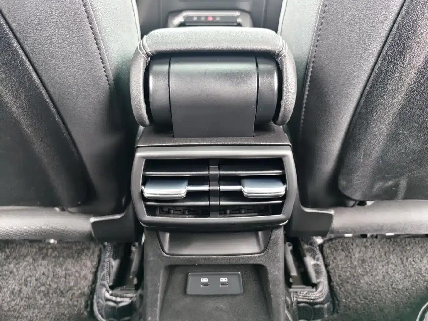 Audi A3 2023 Facelift Sportback 35 TFSI Progressive Sport — миниатюра 23