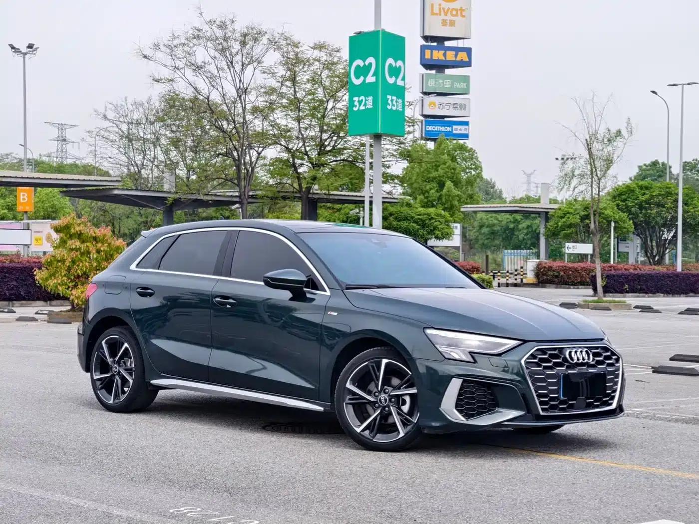 Audi A3 2023 Facelift Sportback 35 TFSI Progressive Sport — миниатюра 4