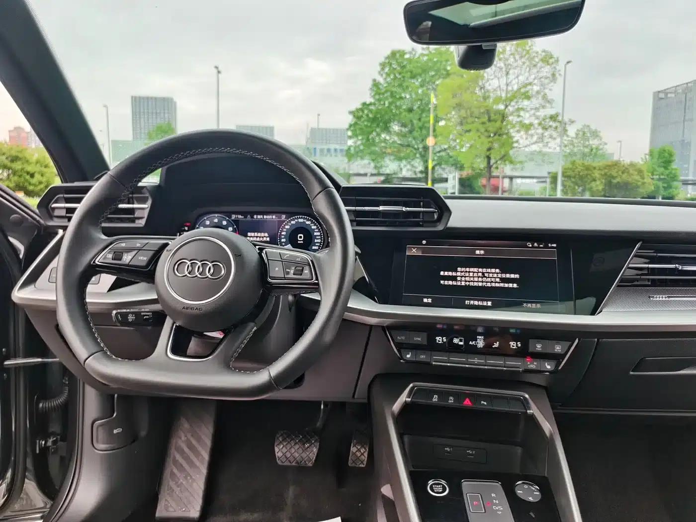Audi A3 2023 Facelift Sportback 35 TFSI Fashion Sporty Model — миниатюра 19
