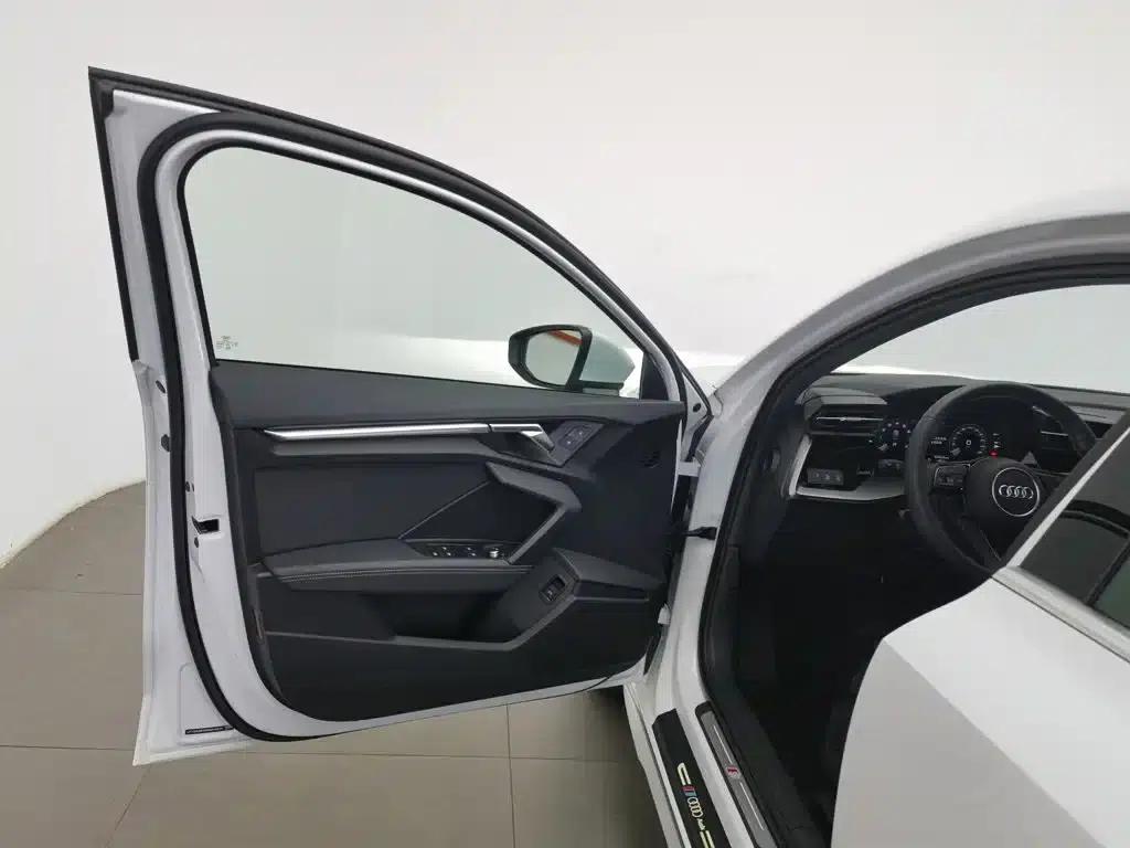 2024 Audi A3 A3L Limousine 35 TFSI Fashion Sport — миниатюра 8