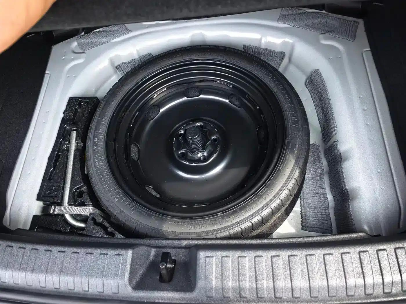Audi A3 2023 Sportback 35 TFSI Fashion Sport — миниатюра 11