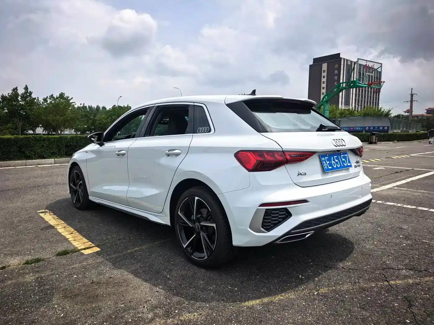Audi A3 2023 Sportback 35 TFSI Fashion Sport — миниатюра 4