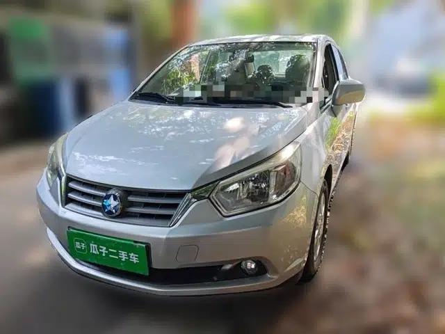 Venucia D50 2013 1.6L Manual Luxury Edition