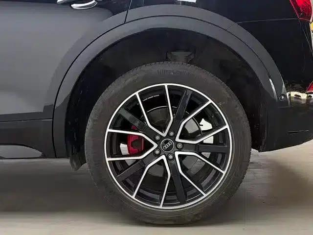 Audi Q5L 2024 45 TFSI Luxury Dynamic — миниатюра 17