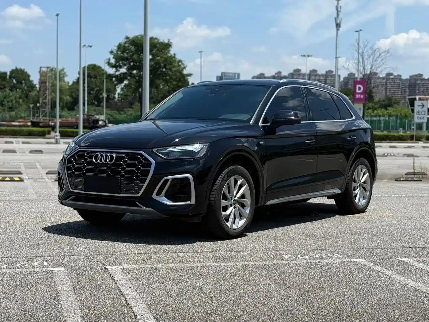 Audi Q5L 2022 40T Luxury Dynamic — миниатюра 1