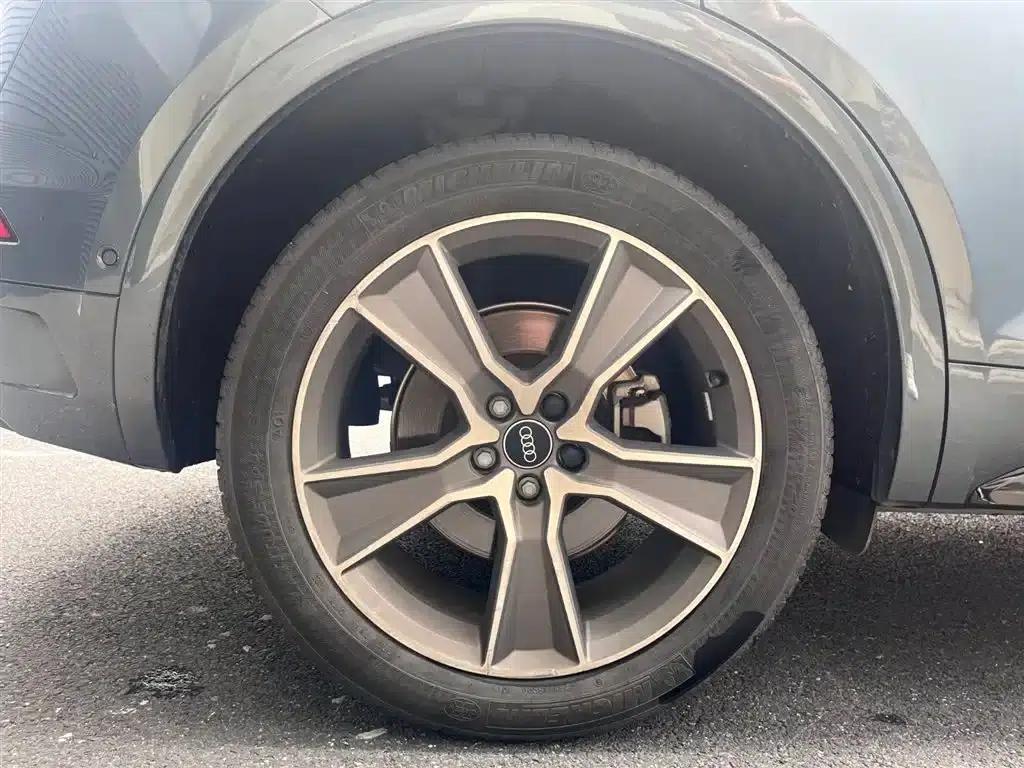 Audi Q5L 2023 45T Luxury Dynamic — миниатюра 8