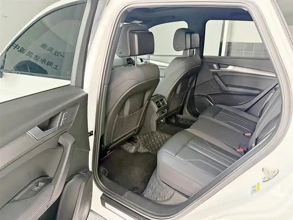 Audi Q5L 2023 40T Luxury Dynamic — миниатюра 8