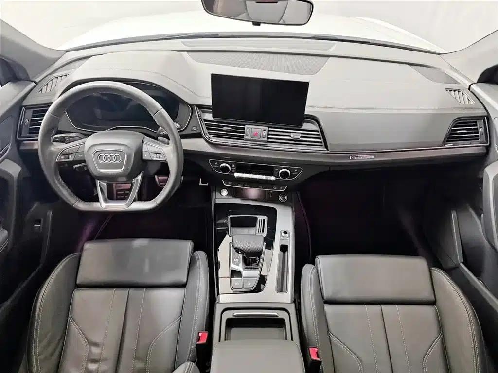 Audi Q5L 2023 40T Luxury Dynamic — миниатюра 10