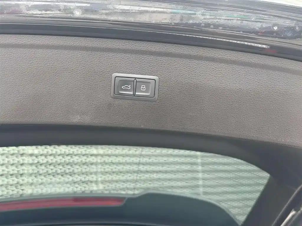 Audi Q5L 2024 45 TFSI Luxury Dynamic — миниатюра 17