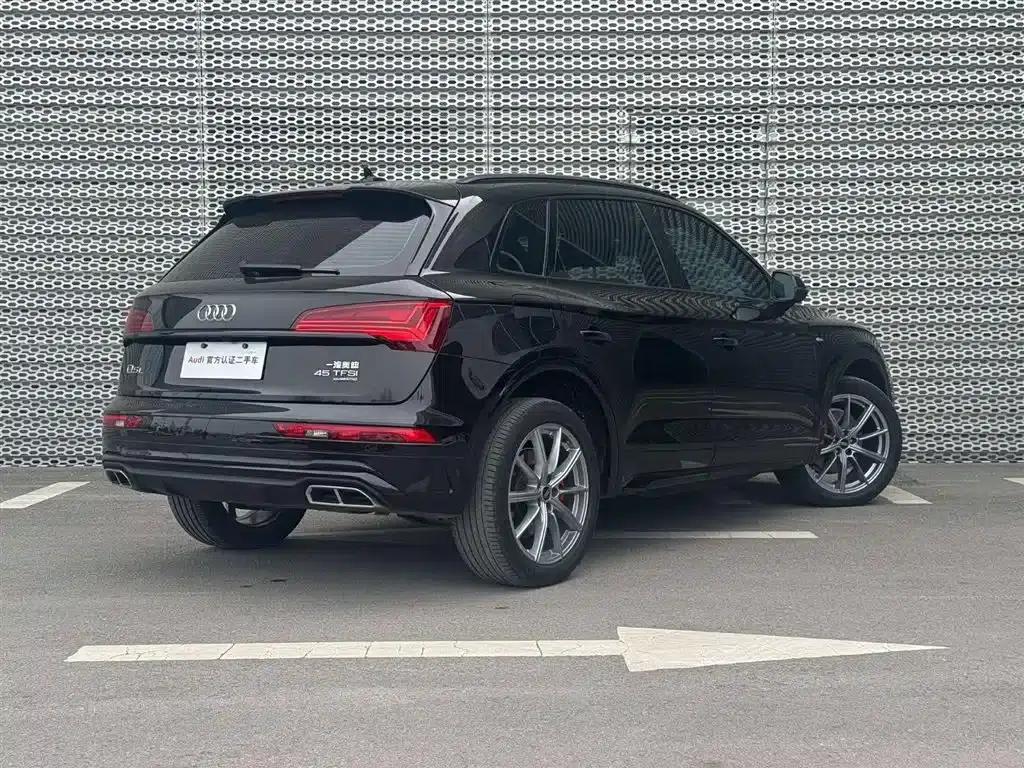 Audi Q5L 2024 45 TFSI Luxury Dynamic — миниатюра 3