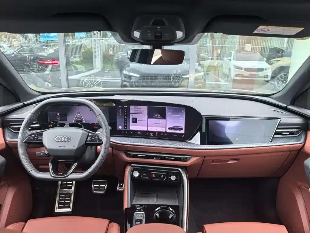 Audi Q5L 2026 2.0T Exclusive Edition for Million Users — миниатюра 8