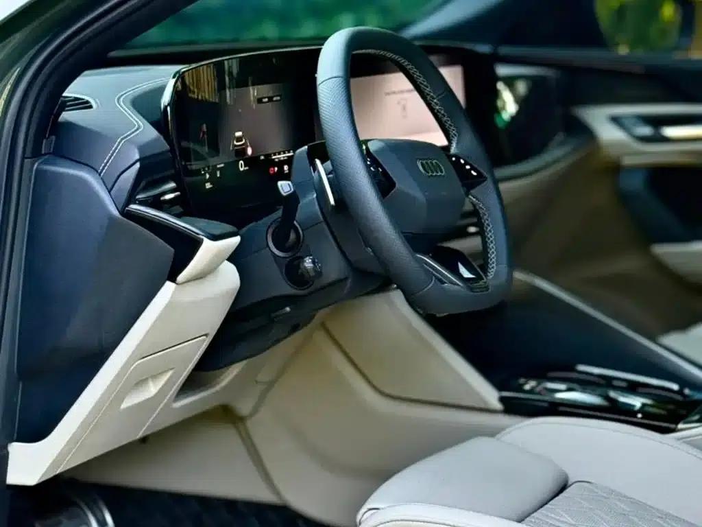 Audi Q5L 2026 2.0T Intelligent Hybrid Premium Edition — миниатюра 4