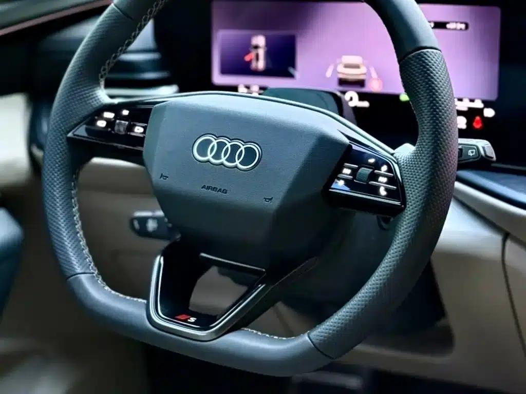 Audi Q5L 2026 2.0T Intelligent Hybrid Premium Edition — миниатюра 5