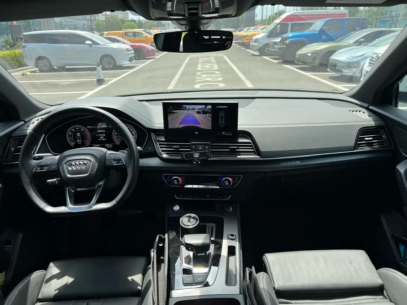 Audi Q5L 2023 40T Luxury Dynamic — миниатюра 4