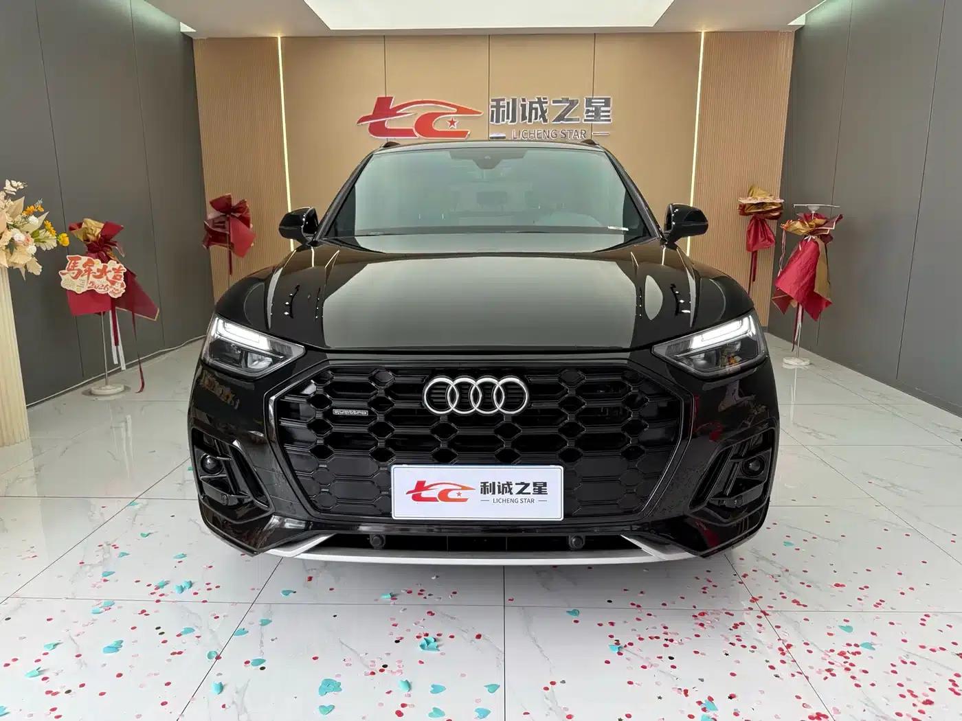 Audi Q5L 2024 40 TFSI Luxury Dynamic — миниатюра 2