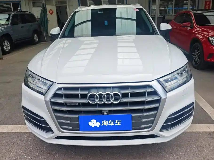Audi Q5L 2018 40 TFSI Luxury Fashion Edition (National V Emission Standard) — миниатюра 2