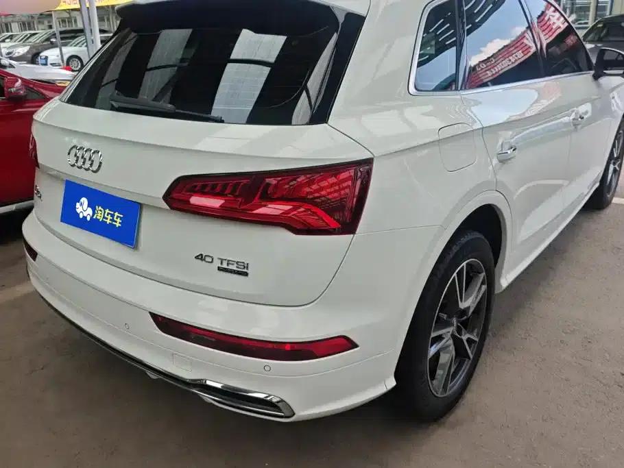 Audi Q5L 2018 40 TFSI Luxury Fashion Edition (National V Emission Standard) — миниатюра 3