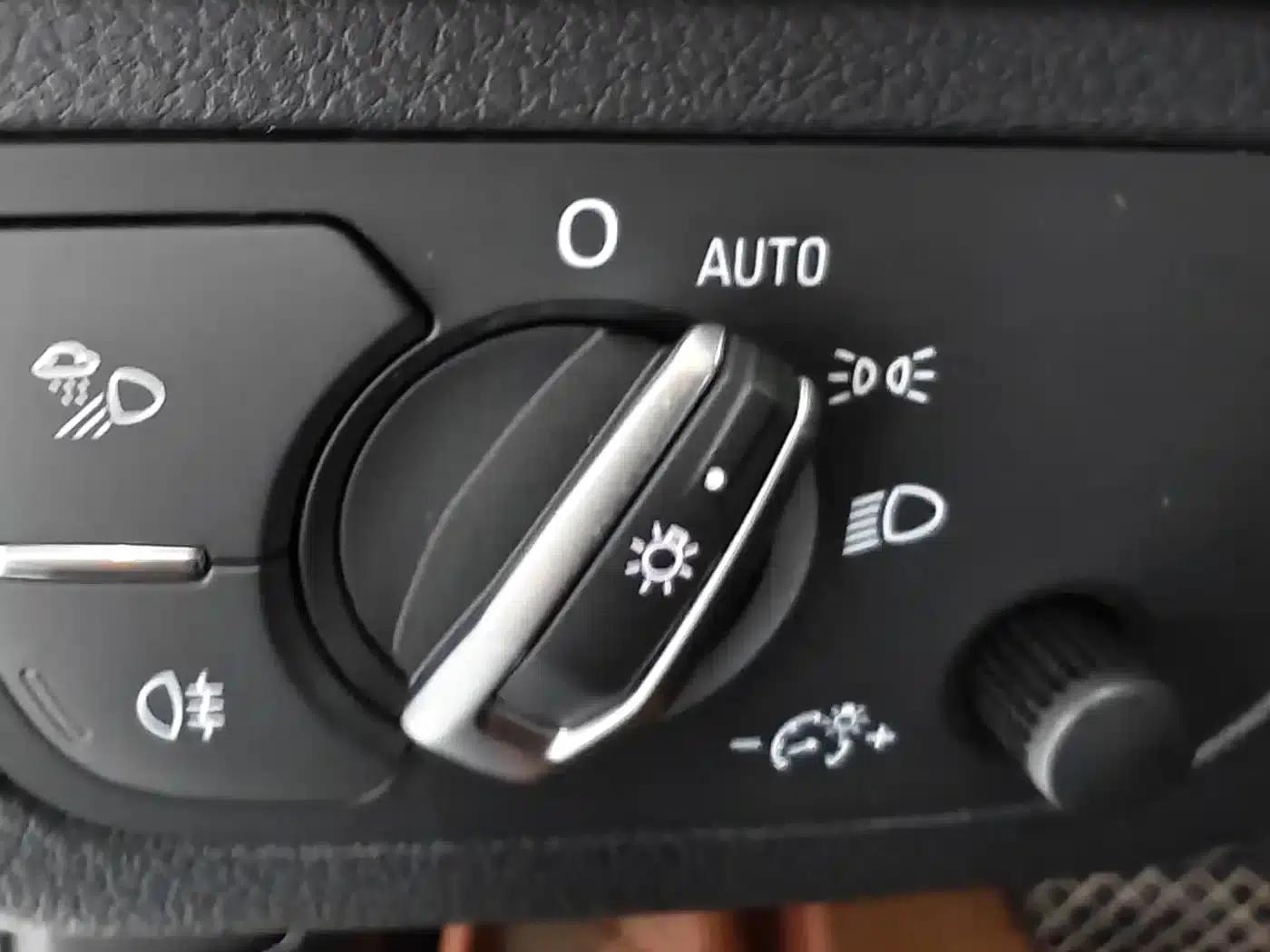 Audi Q5L 2018 40 TFSI Luxury Progressive Edition (China VI Emission Standard) — миниатюра 15